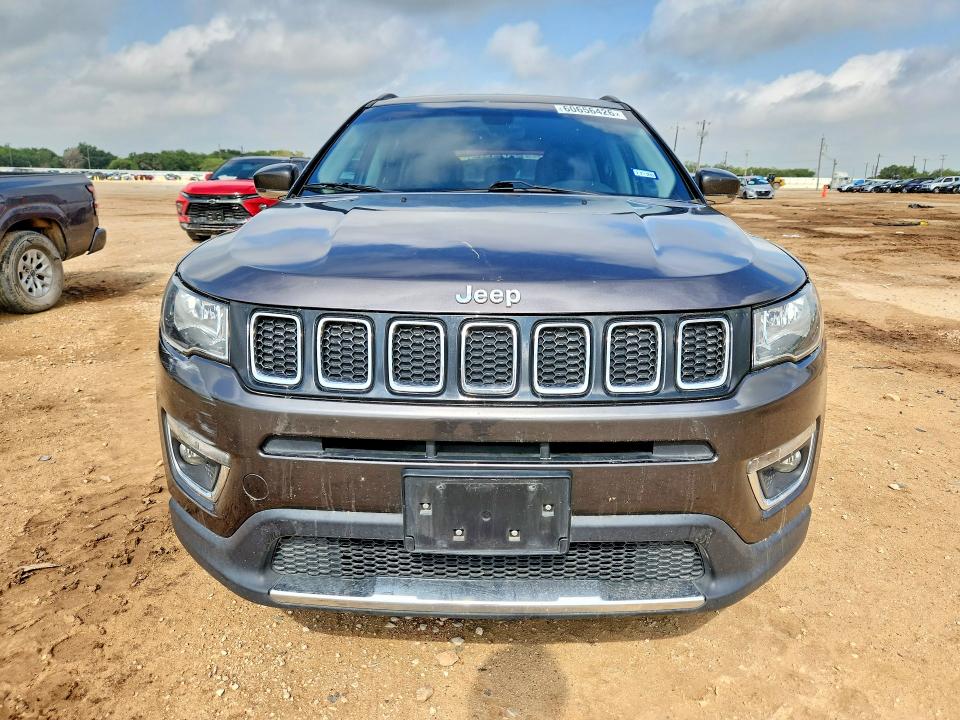 Photo 5 from auction – 2018 JEEP COMPASS with VIN 3C4NJDCB5JT337601