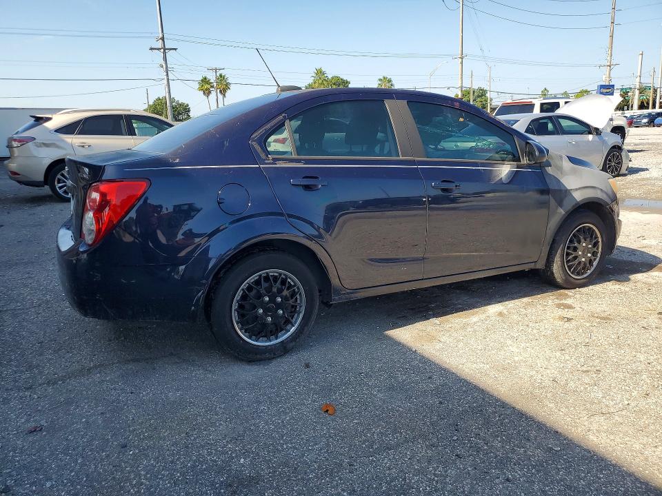 Photo 3 from auction – 2016 CHEVROLET SONIC with VIN 1G1JA5SH8G4181720