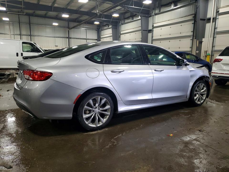 Photo 3 from auction – 2015 CHRYSLER 200 with VIN 1C3CCCBG5FN551492