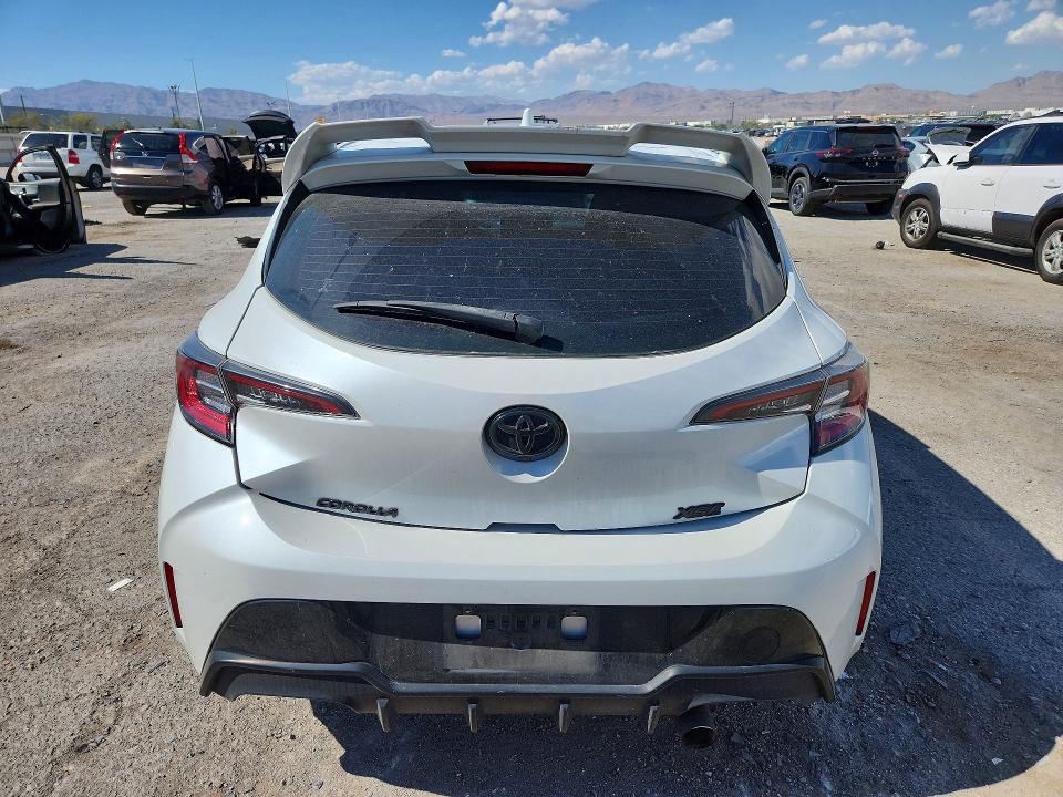 Photo 6 from auction – 2021 TOYOTA COROLLA with VIN JTNC4MBE1M3120245