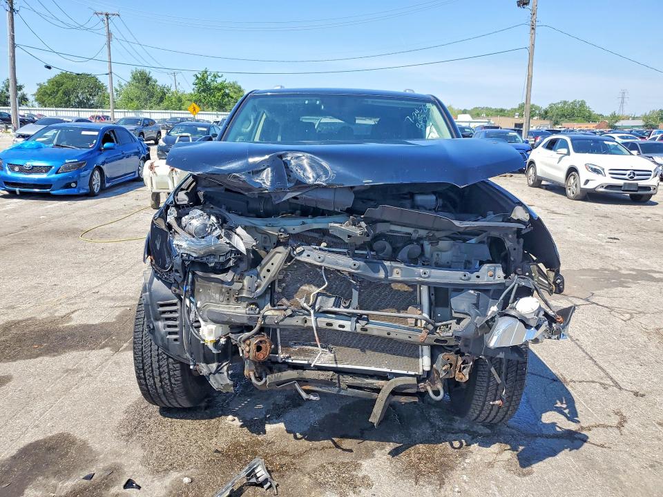 Zdjęcie 5 z aukcji – 2014 TOYOTA 4RUNNER z VIN JTEBU5JR0E5198897
