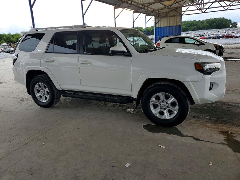 Photo 4 from auction – 2016 TOYOTA 4RUNNER with VIN JTEZU5JR7G5144000