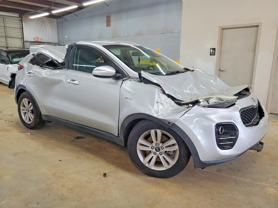 Photo 4 from auction – 2018 KIA SPORTAGE with VIN KNDPMCAC6J7371198