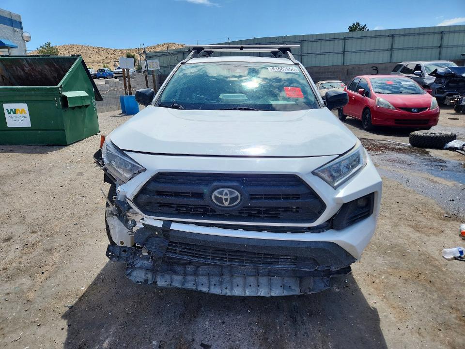 Photo 5 from auction – 2020 TOYOTA RAV4 with VIN 2T3J1RFV1LC082184
