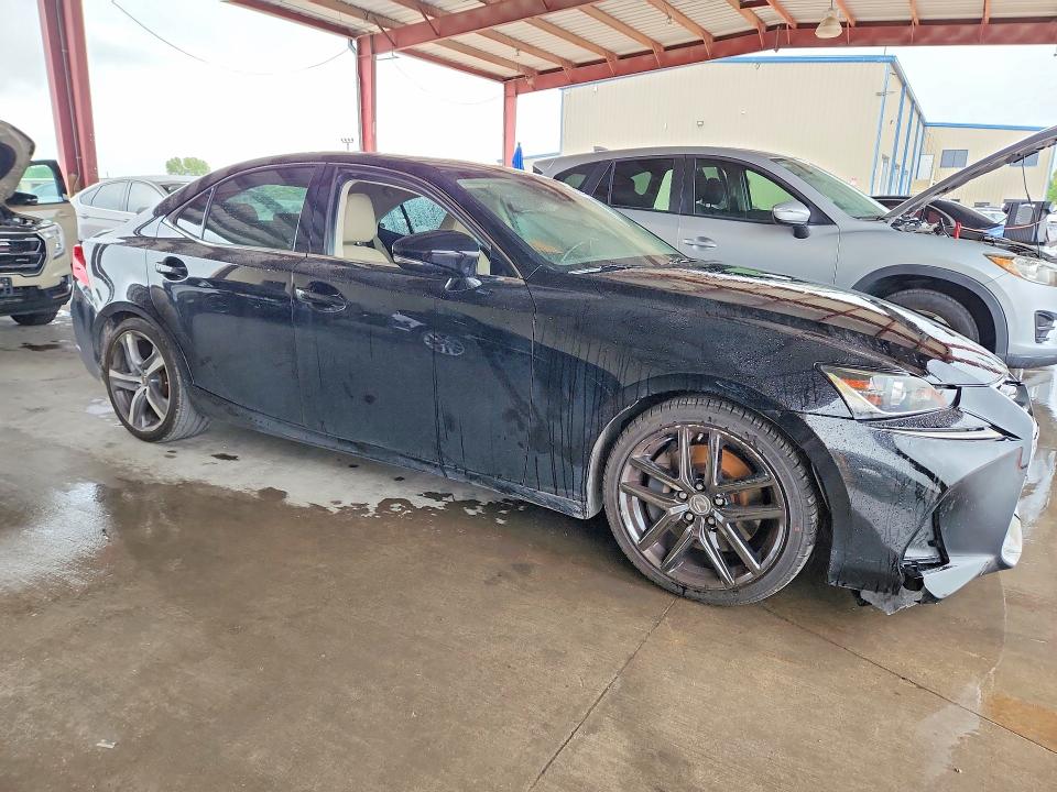 Photo 4 from auction – 2018 LEXUS IS with VIN JTHBA1D27J5076633