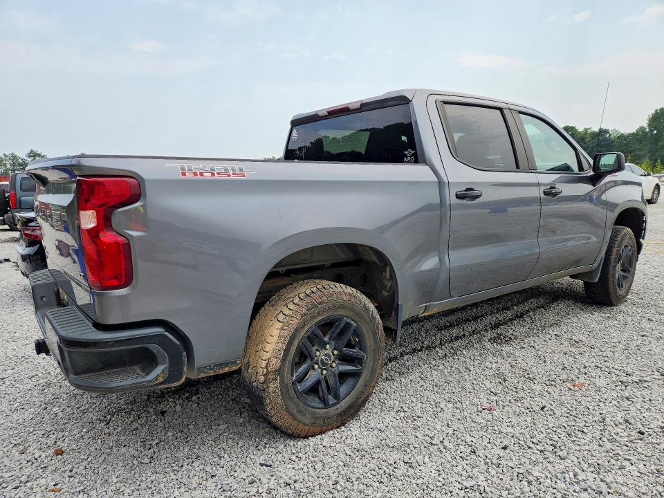 Photo 3 from auction – 2021 CHEVROLET SILVERADO with VIN 1GCPYFED3MZ422657