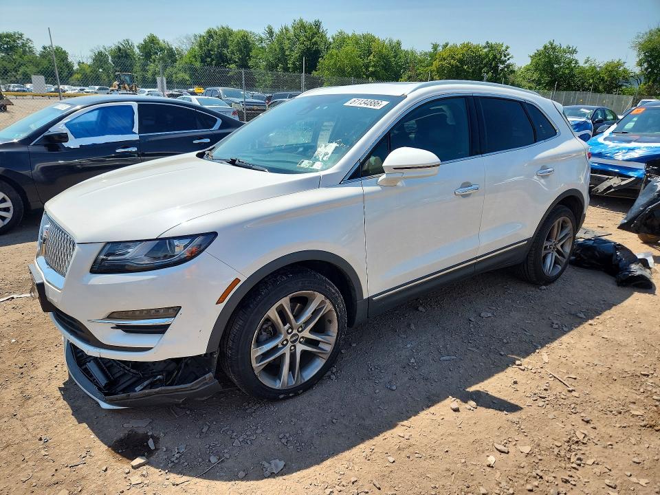 LINCOLN MKC 2019 with VIN 5LMTJ3DH9KUL45057 - Photo from auction