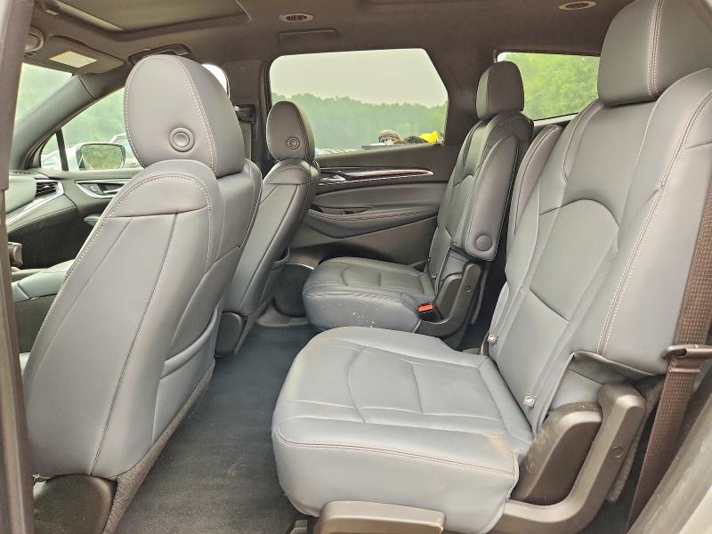 Photo 11 from auction – 2022 BUICK ENCLAVE with VIN 5GAEVAKWXNJ104075