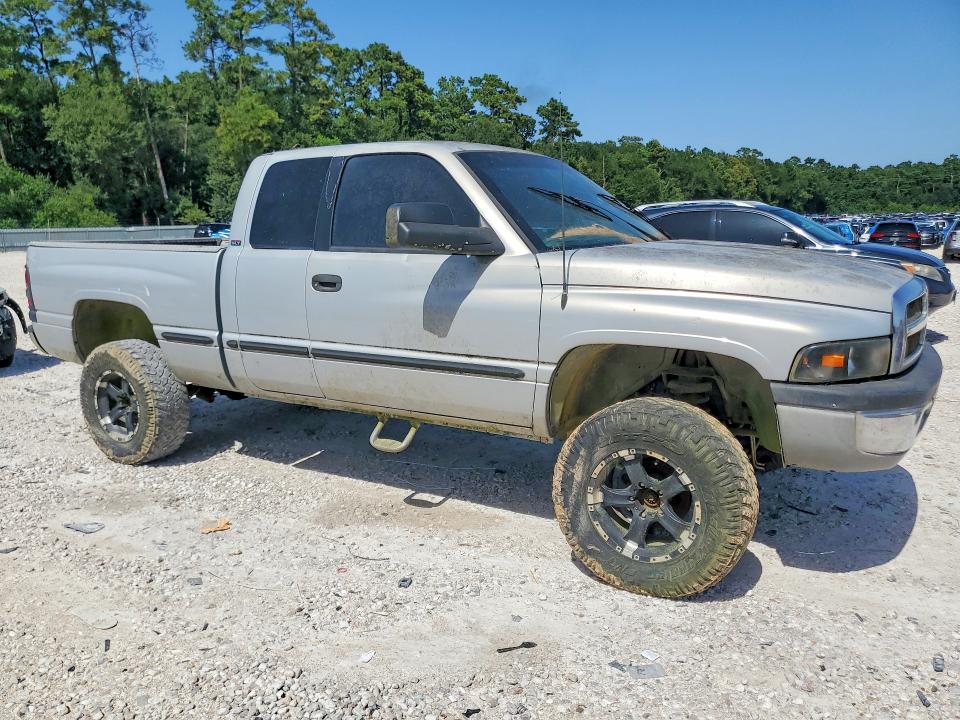 Photo 4 from auction – 1998 DODGE RAM 1500 with VIN 3B7HF13Z9WG238970