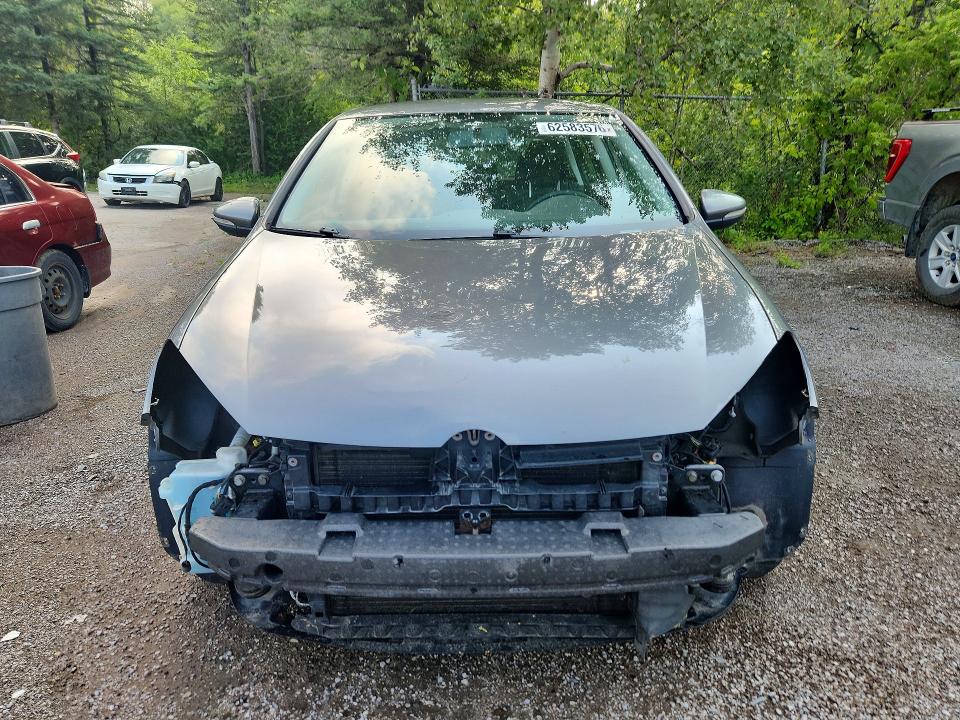 Photo 5 from auction – 2011 VOLKSWAGEN GOLF with VIN WVWDA7AJ5BW332689