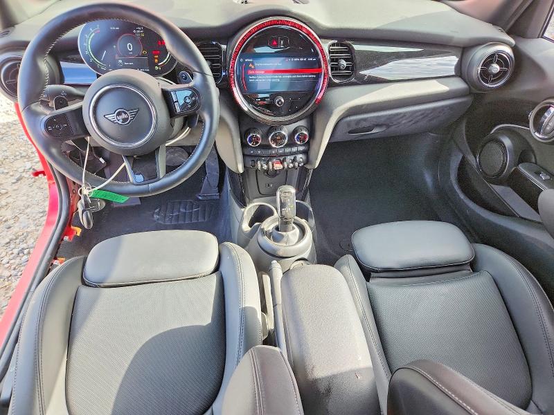 Photo 8 from auction – 2023 MINI COOPER with VIN WMW53DK04P2T62023