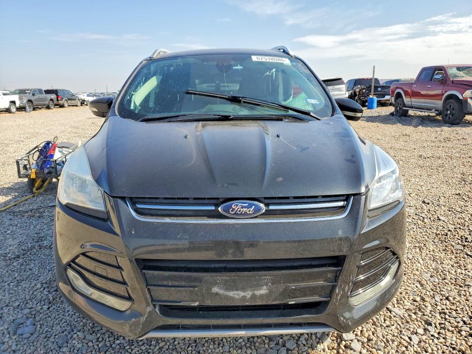 Photo 5 from auction – 2015 FORD ESCAPE with VIN 1FMCU9J97FUB22600