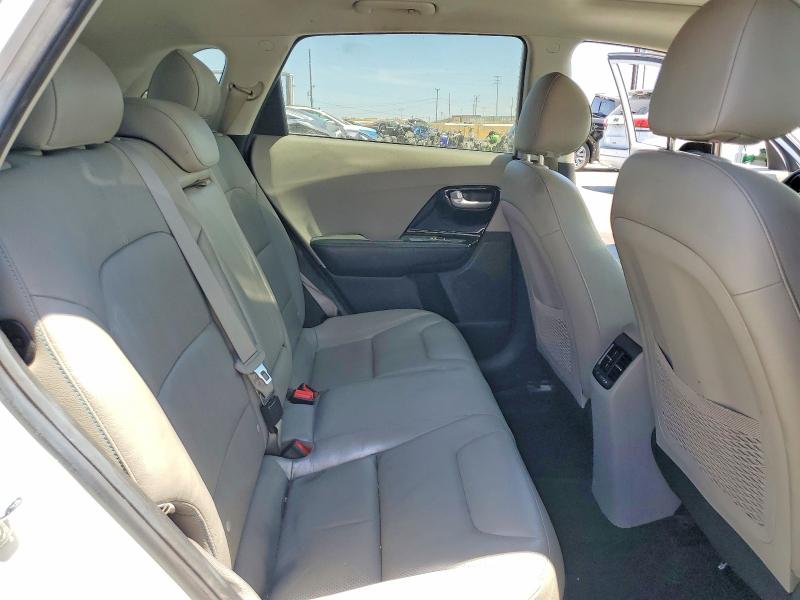 Photo 10 from auction – 2017 KIA NIRO with VIN KNDCE3LC1H5081739