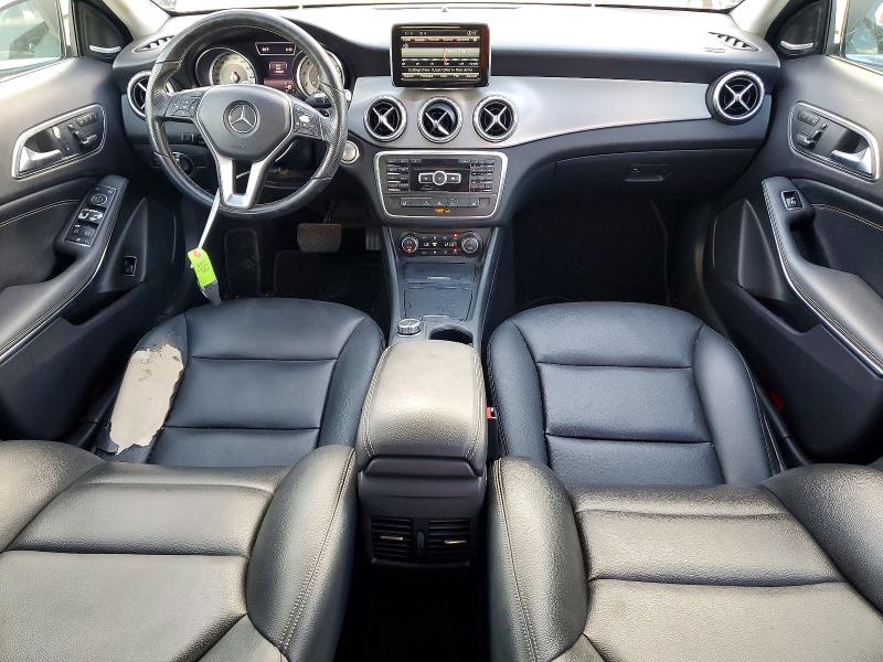 Photo 8 from auction – 2015 MERCEDES-BENZ GLA with VIN WDCTG4EB8FJ129028