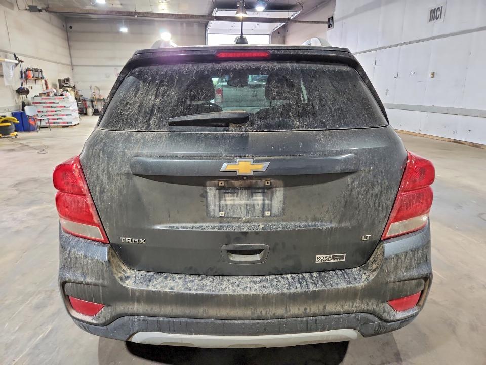 Photo 6 from auction – 2017 CHEVROLET TRAX with VIN 3GNCJLSB3HL172801