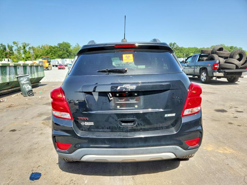 Photo 6 from auction – 2020 CHEVROLET TRAX with VIN 3GNCJLSB1LL225973