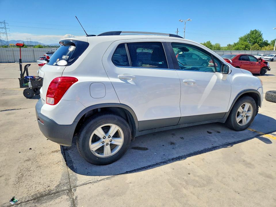 Снимка 3 от търг – 2016 CHEVROLET TRAX с VIN 3GNCJLSB4GL273179