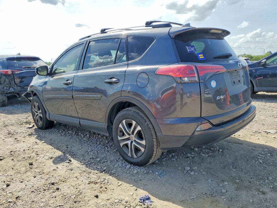 Photo 2 from auction – 2018 TOYOTA RAV4 with VIN JTMZFREV7JJ207348