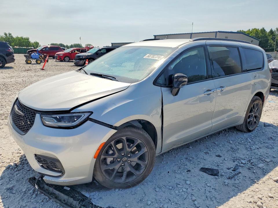 2026 CHRYSLER PACIFICA