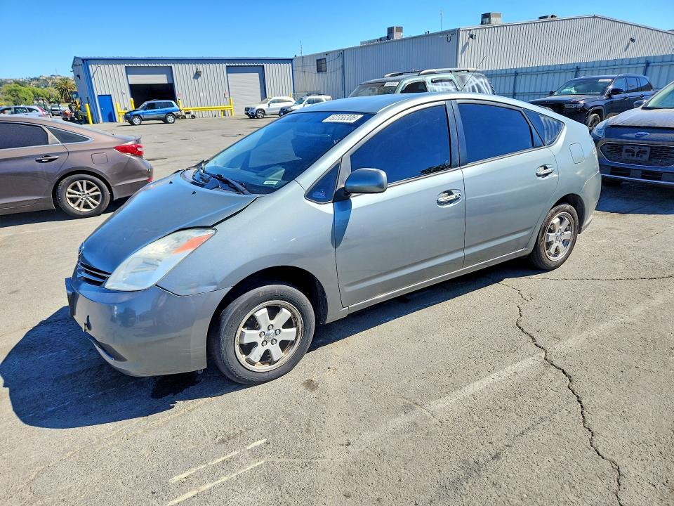 TOYOTA PRIUS 2005 with VIN JTDKB20U953098033 - Photo from auction