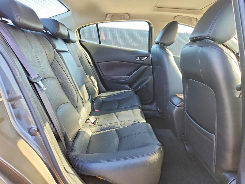 Foto 10 de la subasta – 2017 MAZDA 3 con VIN JM1BN1W31H1130277