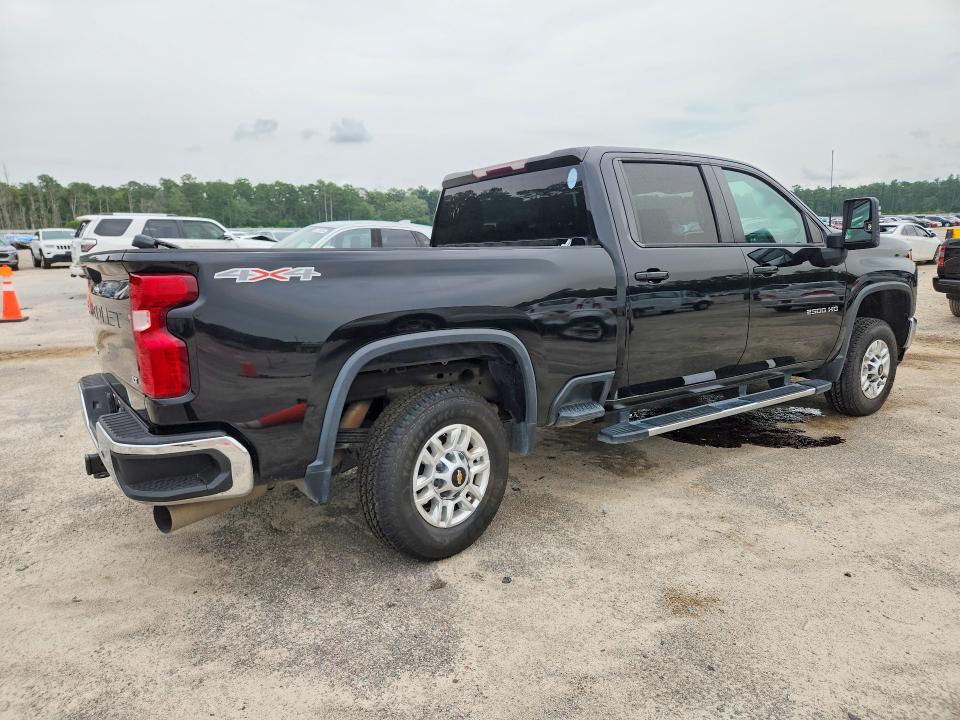 Photo 3 from auction – 2023 CHEVROLET SILVERADO with VIN 1GC4YNEY5PF180170