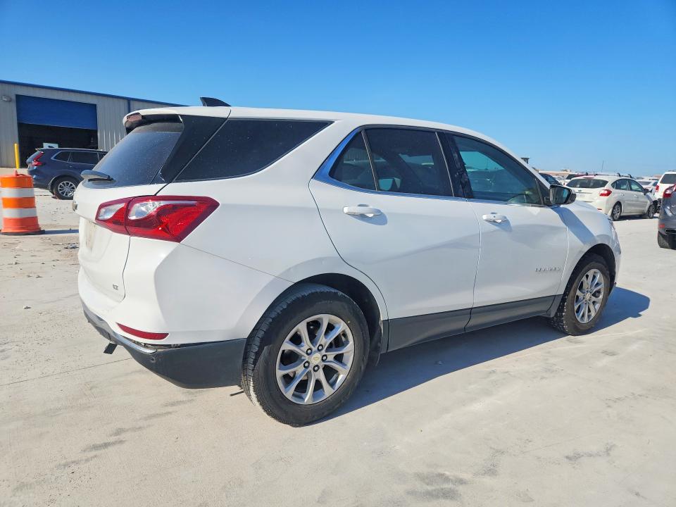 Photo 3 from auction – 2020 CHEVROLET EQUINOX with VIN 3GNAXKEV7LS683061