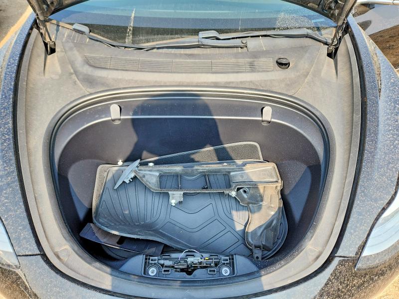 Photo 11 from auction – 2019 TESLA MODEL 3 with VIN 5YJ3E1EB2KF364665