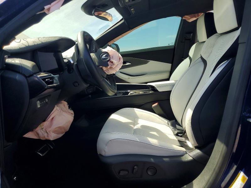 Снимка 7 от търг – 2024 ACURA ZDX с VIN 4W5KHMRK3RZ505801