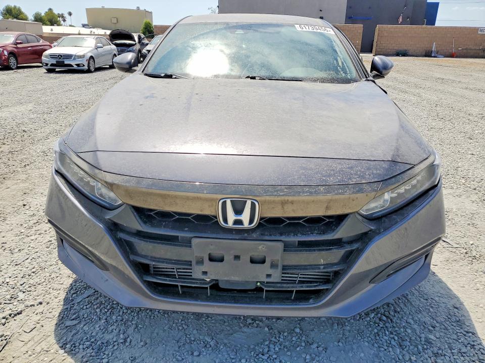 Photo 5 from auction – 2020 HONDA ACCORD with VIN 1HGCV1F36LA059348