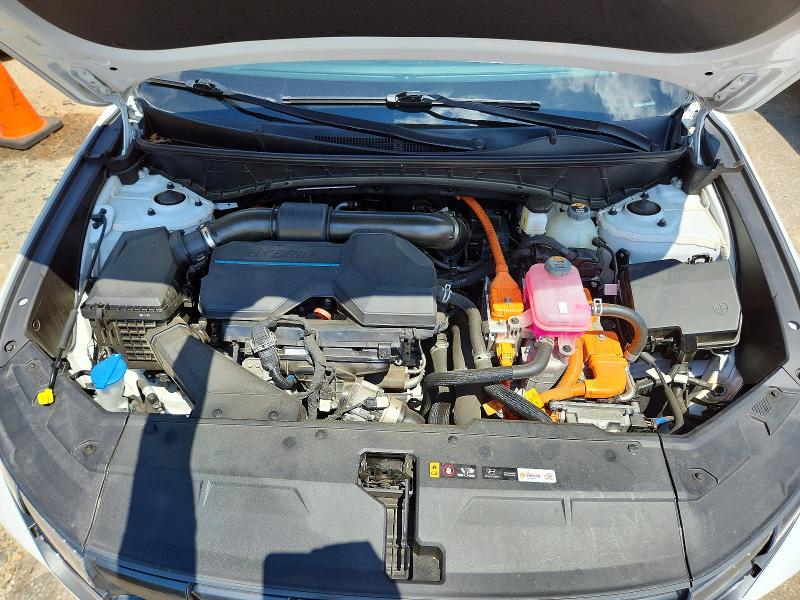 Photo 11 from auction – 2022 HYUNDAI TUCSON with VIN KM8JFCA10NU057404