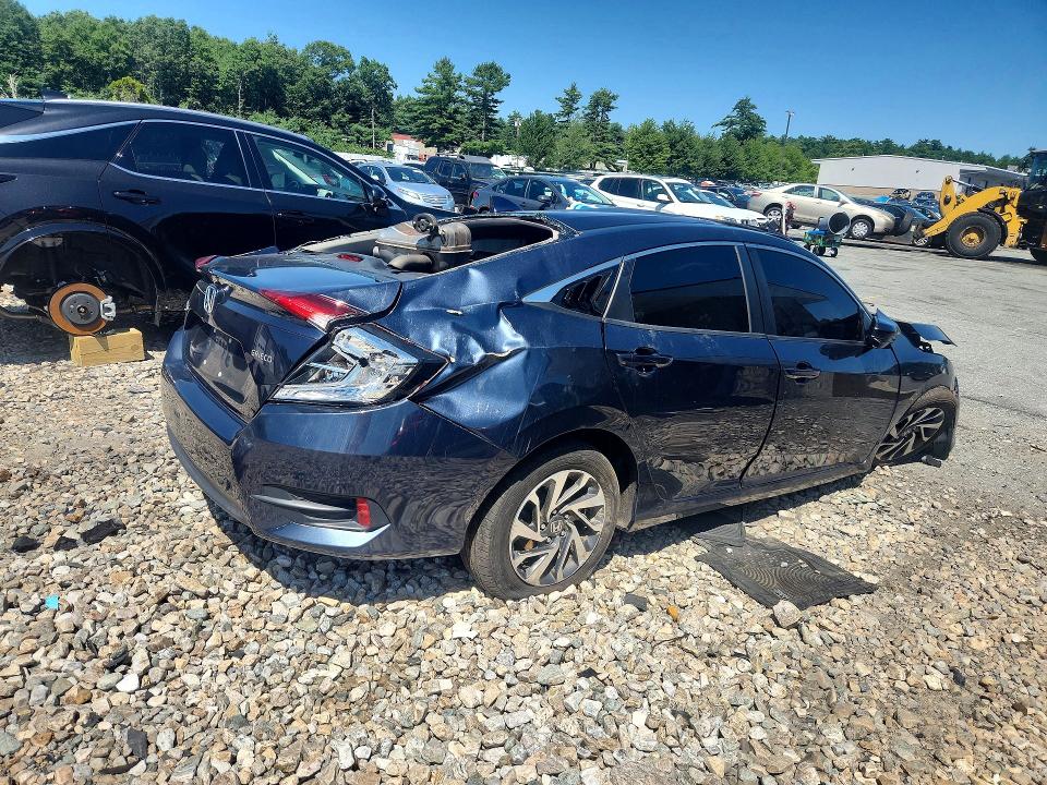 Photo 3 from auction – 2017 HONDA CIVIC with VIN 19XFC2F75HE227219