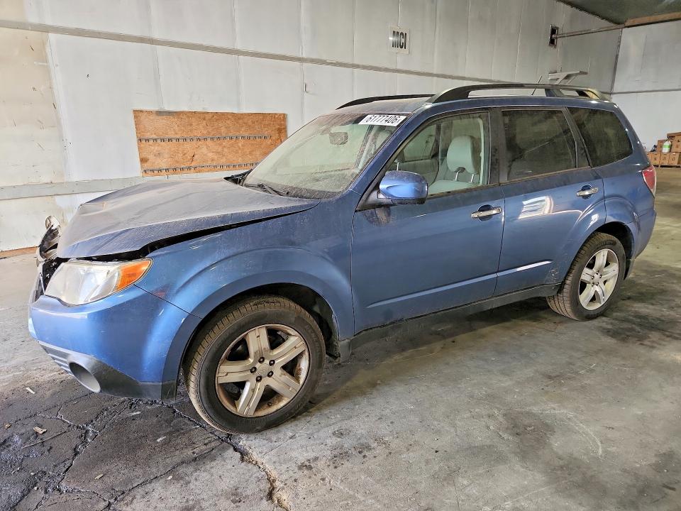 SUBARU FORESTER 2010 with VIN JF2SH6DC8AH806195 - Photo from auction