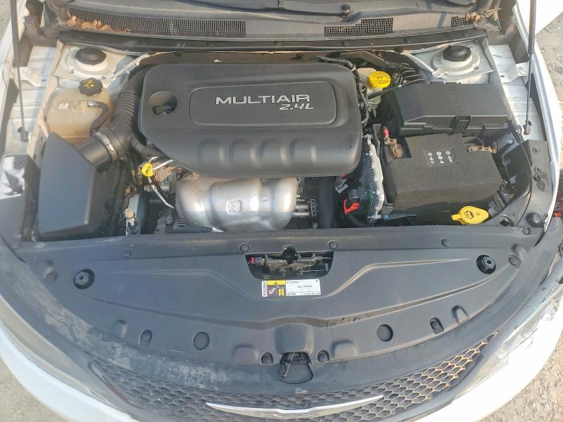 Photo 11 from auction – 2015 CHRYSLER 200 with VIN 1C3CCCAB6FN640669