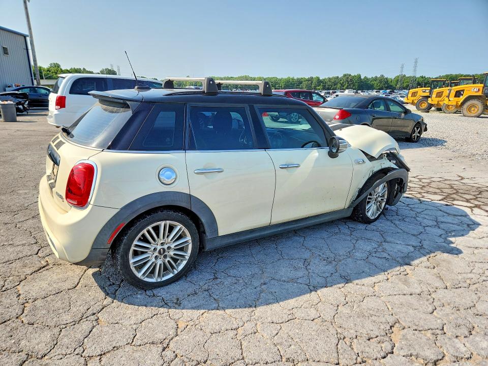 Photo 3 from auction – 2015 MINI COOPER with VIN WMWXU3C58F2B62094