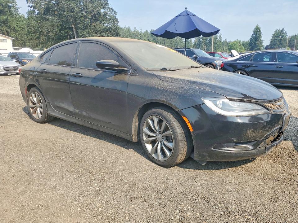 Photo 4 from auction – 2015 CHRYSLER 200 with VIN 1C3CCCBB9FN744376