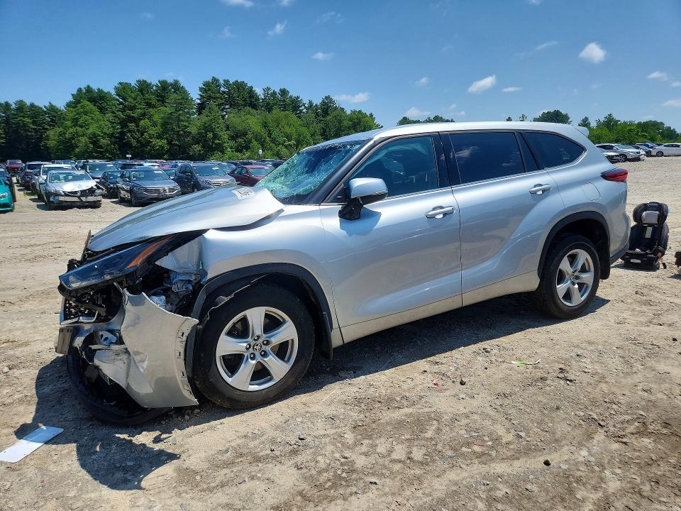 Photo 1 from auction – 2021 TOYOTA HIGHLANDER with VIN 5TDBZRBH8MS083332