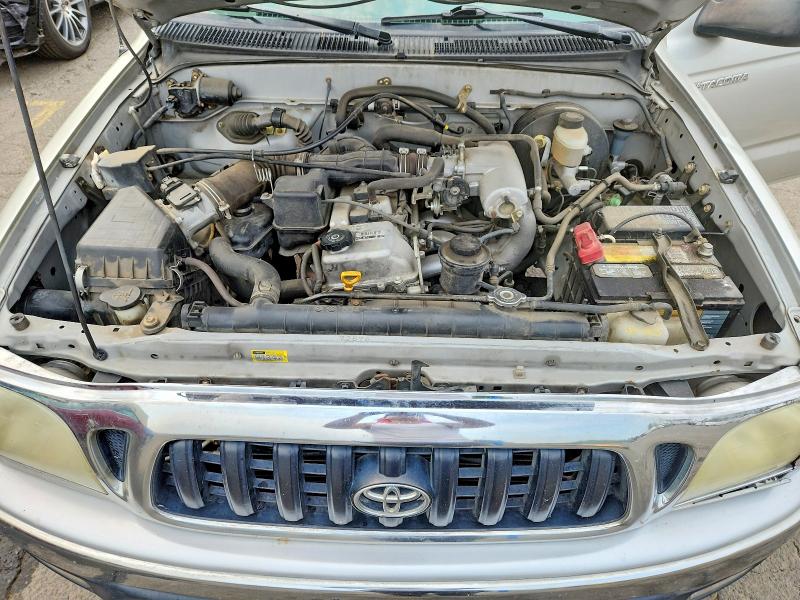 Photo 11 from auction – 2002 TOYOTA TACOMA with VIN 5TEVL52N02Z893292
