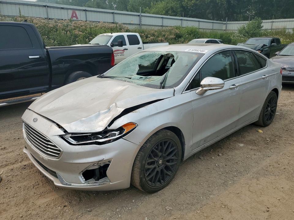 FORD FUSION 2019 with VIN 3FA6P0CD4KR140937 - Photo from auction