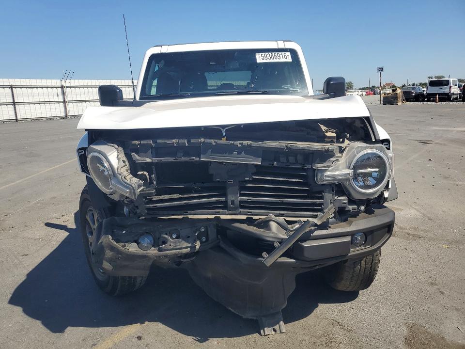 Photo 5 from auction – 2023 FORD BRONCO with VIN 1FMDE5BH8PLB70064