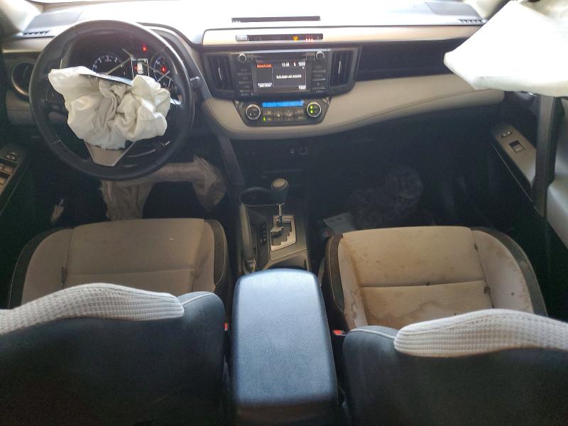Photo 8 from auction – 2017 TOYOTA RAV4 with VIN JTMWFREV0HJ123305