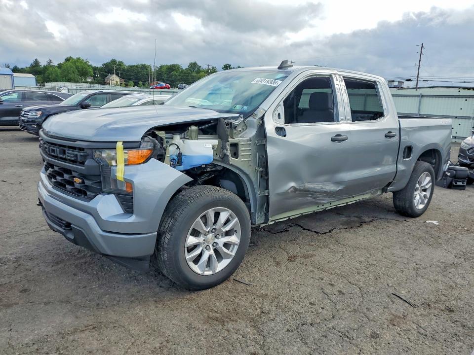 CHEVROLET SILVERADO 2023 with VIN 3GCPDBEK3PG264246 - Photo from auction