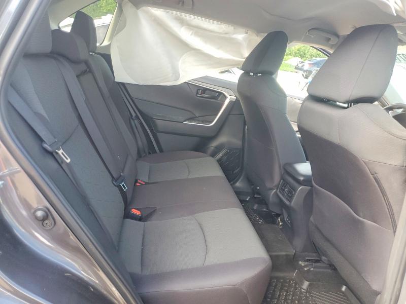 Photo 11 from auction – 2024 TOYOTA RAV4 with VIN 2T3B1RFV2RC418468