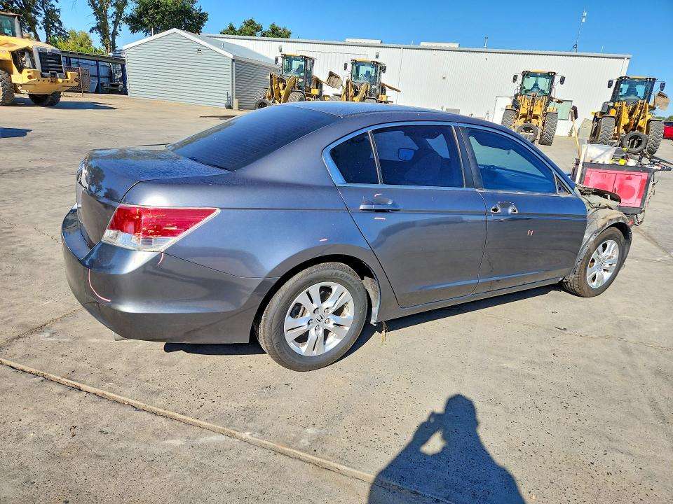 Photo 3 from auction – 2008 HONDA ACCORD with VIN 1HGCP26468A024504
