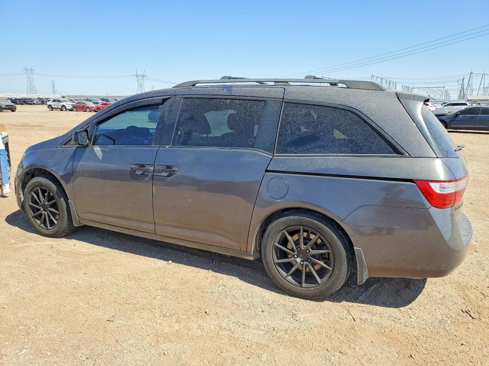 Photo 2 from auction – 2013 HONDA ODYSSEY with VIN 5FNRL5H63DB014261