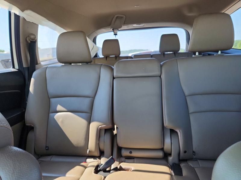 Photo 10 from auction – 2016 HONDA PILOT with VIN 5FNYF6H52GB031198