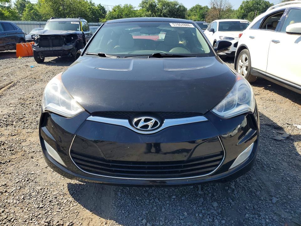 Photo 5 from auction – 2013 HYUNDAI VELOSTER with VIN KMHTC6AD9DU139661