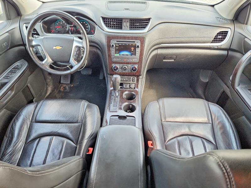 Photo 8 from auction – 2015 CHEVROLET TRAVERSE with VIN 1GNKRJKD9FJ110463
