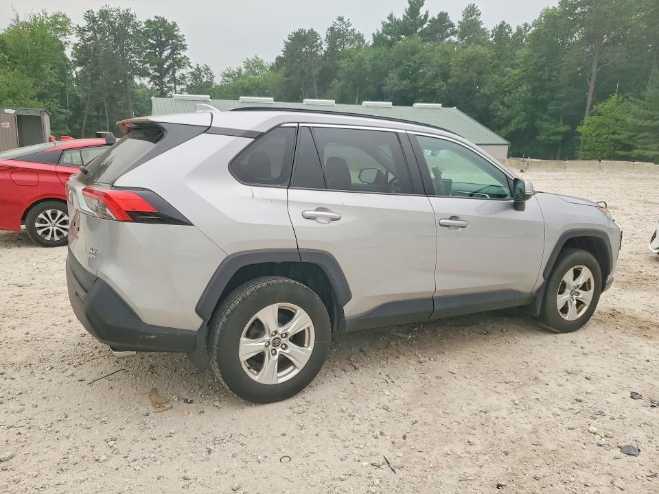 Photo 3 from auction – 2020 TOYOTA RAV4 with VIN 2T3P1RFV9LW089621