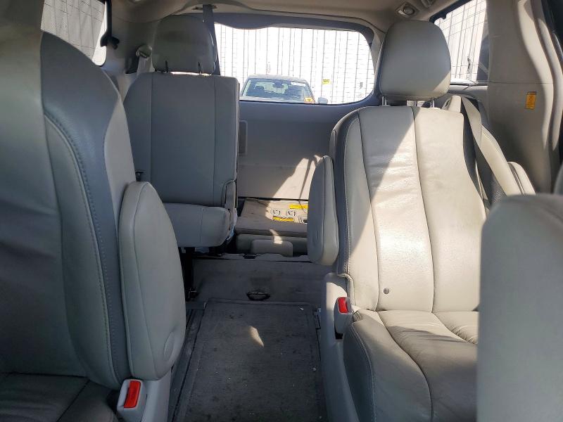 Photo 10 from auction – 2013 TOYOTA SIENNA with VIN 5TDDK3DC7DS059678